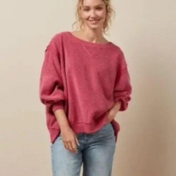 American Eagle Seriously Huggable Oversized Crew Neck Sweater - Large in Pink - Picture 9 of 9